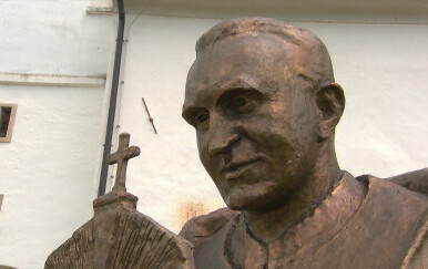 Kip Franje Kuharića u Pribiću - 3