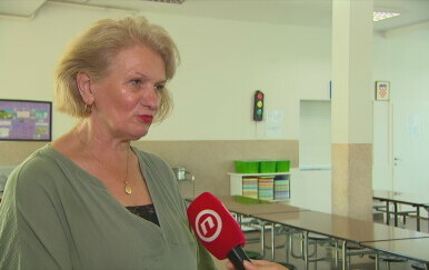 Mara Mamuza, Ravnateljica OŠ Josipa Zorića, Dugo selo
