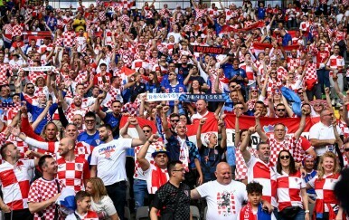 Hrvatski navijači na Olimpijskom stadionu