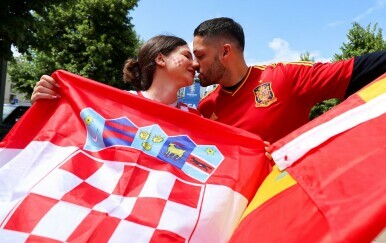 Hrvatica Sara i Španjolac Toni - 8