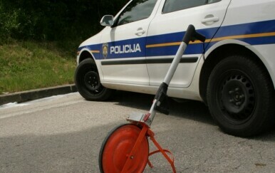 Policija