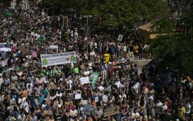 Masovni prosvjed protiv masovnog turizma u Malagi - 1