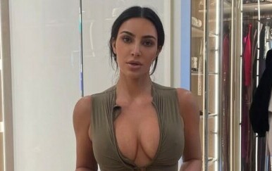 Kim Kardashian - 5