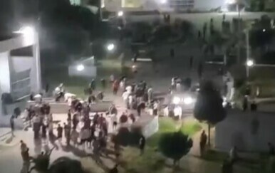 Potres pogodio Tursku: Ljudi su skakali iz zgrada, deseci ozlijeđenih, stradala djevojčica