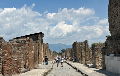 Pompeji: Povratak 2000 godina unazad u jednom danu