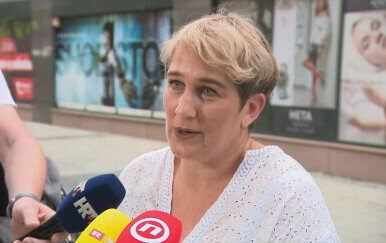 "Komunjarko, pričaj o Blajburgu!‘" SDP-ovku vrijeđali, ona ih ismijala