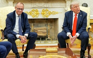 Nova paljba! Trump napao Merza