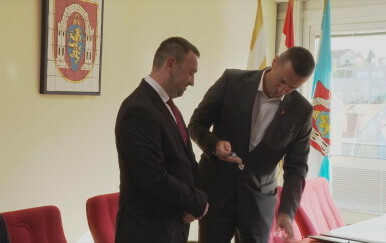 Penava nakon 11 godina prepustio Vukovar, čekaju se idući potezi: "Sve su opcije na stolu"