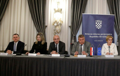 DIP odgovorio na kritike: Birački odbori educirani po istom modelu kao i do sada