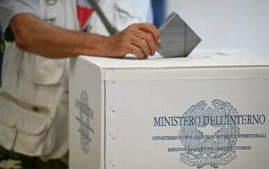 Referendumi u Italiji o reformi rada i promjeni uvjeta za dobivanje državljanstva