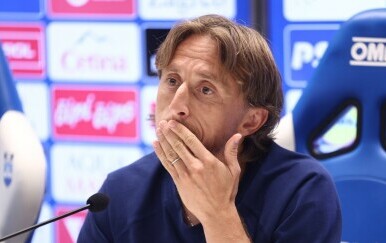 Luka Modrić komentirao novi dres Vatrenih: Spominje 1990. godinu