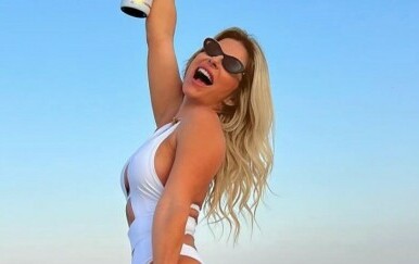 Renata Lovrinčević Buljan u bikiniju proslavila visoke temperature