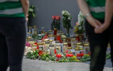 Shrvani otac oprostio se od Hane koja je ubijena u masakru u školi u Grazu