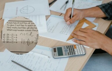 Rješavanje zadaće iz matematike i problemski zadatak