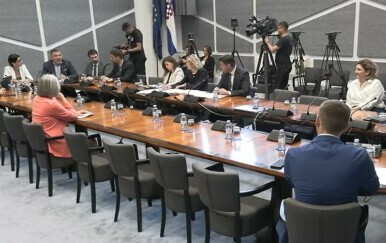 Tko će biti na čelu najvišeg suda u zemlji?
