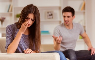 Mislili ste da su to samo riječi? Ovih 10 rečenica neizbježno vode u propast veze