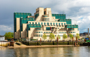 Na čelo britanske špijunske službe MI6 prvi put imenovana žena