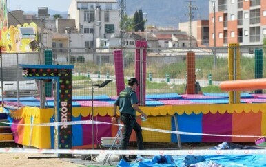 Tragedija u lunaparku u Španjolskoj: Dvogodišnja djevojčica smrtno stradala na trampolinu
