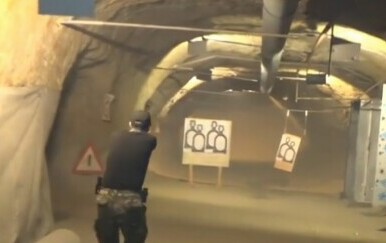 Uhićeni vojnik objavio snimku na kojoj puca iz pištolja