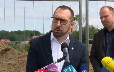 Tomašević se oglasio o ostavci Koste Kostanjevića