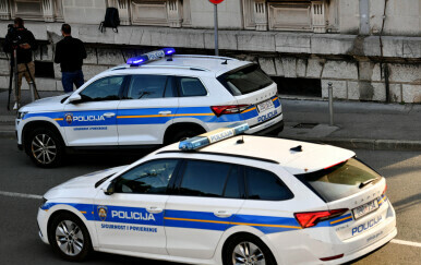 Nepoznati počinitelj krao prometne znakove: Traži ga policija