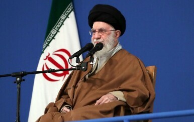 Nastavlja se sukob na Bliskom istoku: Trump razmišlja o napadu na Iran?