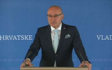 Hrvatski diplomati evakuirani su iz Irana