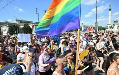 Sedamdesetak zastupnika EU parlamenta idu na povorku ponosa u Budimpeštu, prkose Orbanu