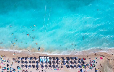 Vela plaža u Baškoj jedna je od najljepših plaža na Jadranu