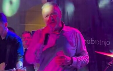 Thompson zapjevao na svadbi sina Željke Markić