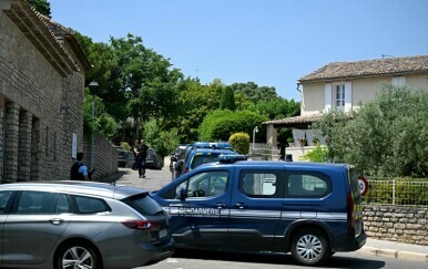 Mladenka upucana na vjenčanju, mladoženja i 13-godišnji dječak među ozlijeđenima