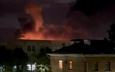 Ukrajinski dronovi zapalili rusko skladište nafte