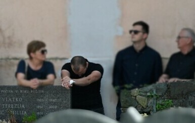Uhićeni Andrej B. bio je na sprovodu bivše supruge koja je brutalno ubijena