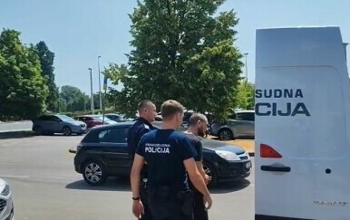 Uhićeni bivši muž likvidirane Andree vezanih ruku i nogu