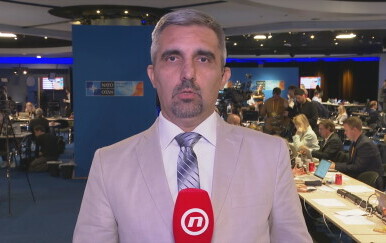Čelnici članica NATO-a stigli su na dvodnevni samit u Haag