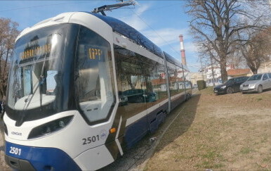 VIDEO Nakon dvije godine radova - tramvaji stigli, ali ne mogu voziti! Otkrivamo što se događa