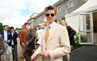 Thomas Brodie-Sangster - 1