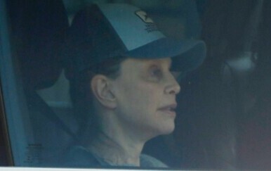Calista Flockhart snimljena u rijetkom izlasku