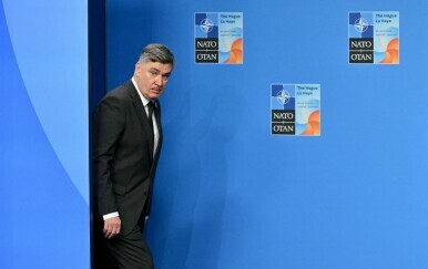 Milanović o odluci NATO-a: Ako proizvodimo u Hrvatskoj, super. Skupa kupovina nije naš interes