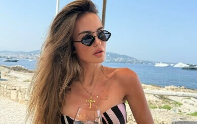 Adriana Ćaleta-Car pozirala bez šminke