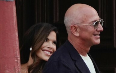 Otkriven novi skupocjeni dar Jeffa Bezosa za Lauren Sanchez
