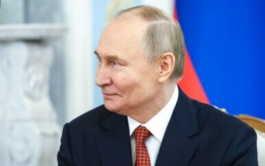 Putin kaže da se odnosi Rusije i SAD-a stabiliziraju
