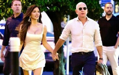 Jeff Bezos i Lauren Sanchez uživali su u Hrvatskoj prije nego što su ošli u Veneciju na svoje ''vjenčanje''