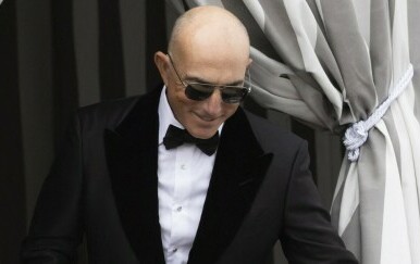 Na vjenčanju Jeffa Bezosa i Lauren Sanchez bio i njegov brat Mark Bezos