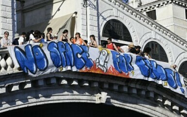 Bezos se našao na meti prosvjeda Venecijanaca ne samo zbog vjenčanja