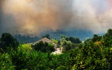 Turska: Evakuirano više od 50.000 ljudi zbog šumskih požara