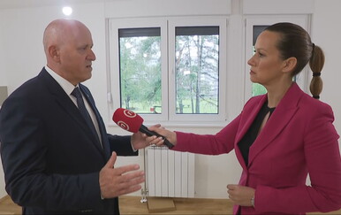 U Sisku predani ključevi najveće zgrade obnovljene od potresa. Ministar: "Evo dokad planiramo sve završiti"