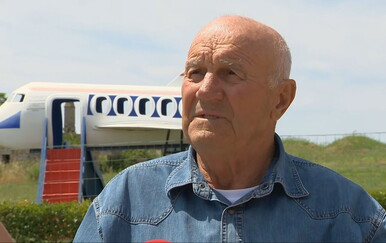 Iskusni pilot o padu aviona: "Napravio je spiralu i zabio se u zemlju"