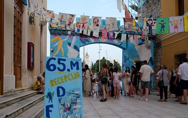 66. Međunarodni dječji festival Šibenik - Hrvatska uskoro otvara svoja vrata i pretvara grad Šibenik u najveću pozornicu dječje umjetnosti, igre i stvaralaštva.
