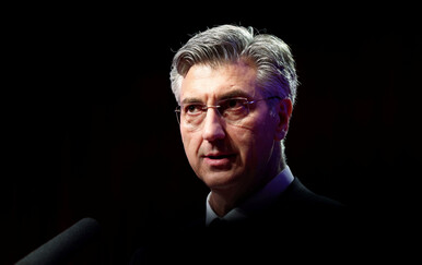 Siniša Hajdaš Dončić opleo po Plenkoviću u Facebook objavi
